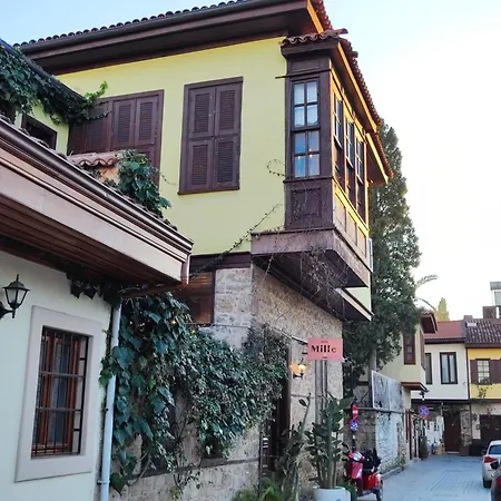 Great Location Lux Fast Wifi * Antalya
